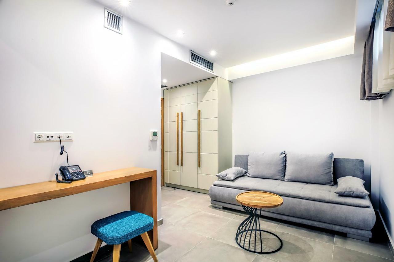 Senso Suites Néa Péramos Exterior foto